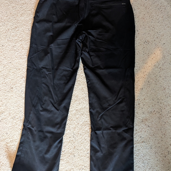 Black North Face Aphrodite Motion pants - Picture 3 of 5